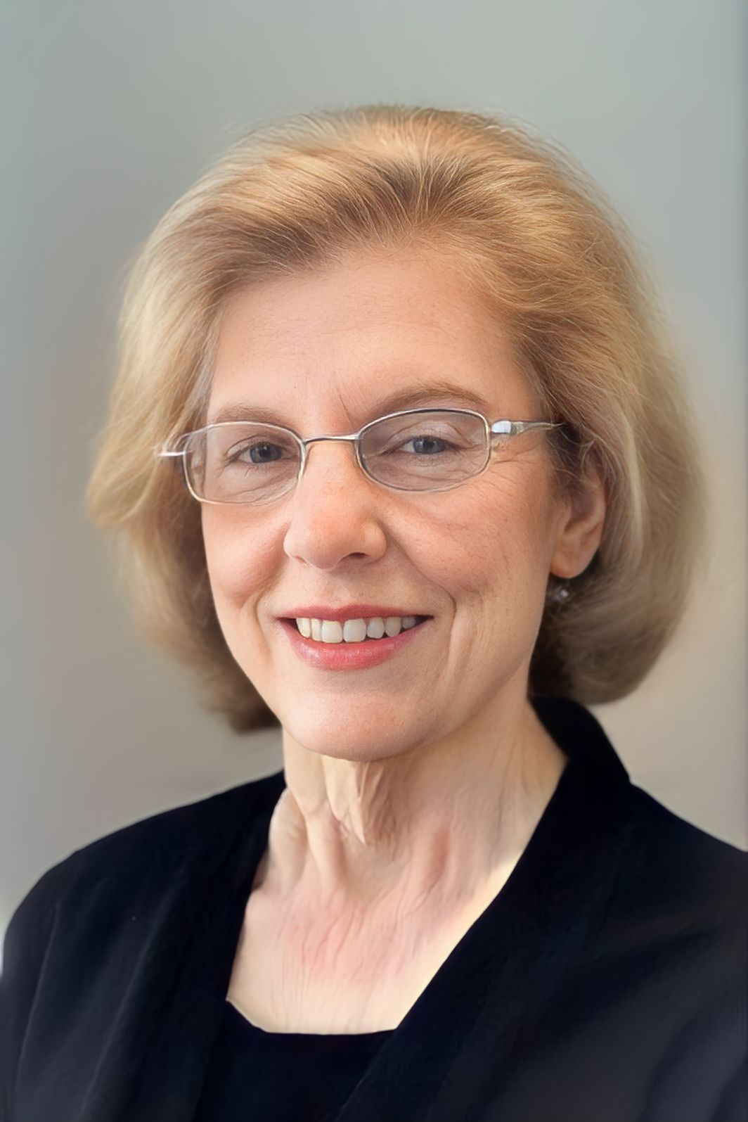 Carole Goldberg Headshot